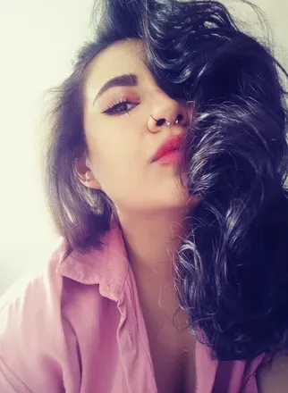 @laurarios