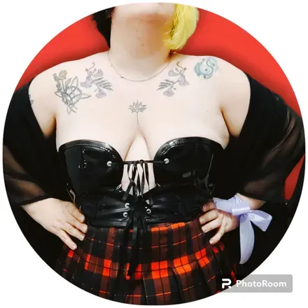 @mistress-freyja