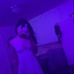 @emilylovexxxxx