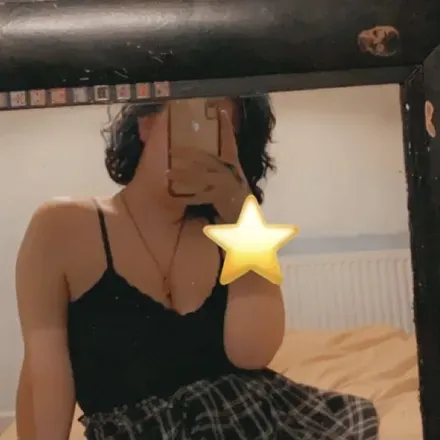 @megan.jas.lesbians