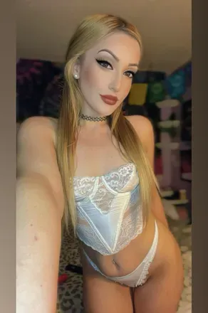 @jaderarelybehaves