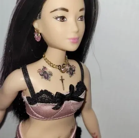 @asianbarbiebitch