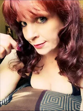 @sultryredhead