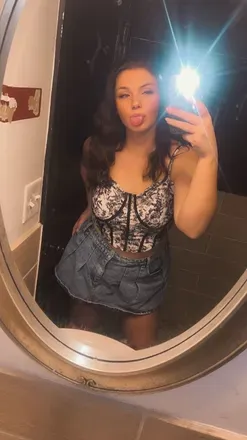 @makenziechandler
