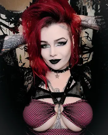 @patriciaabsinthe
