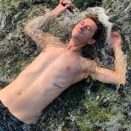 @nickvoghf