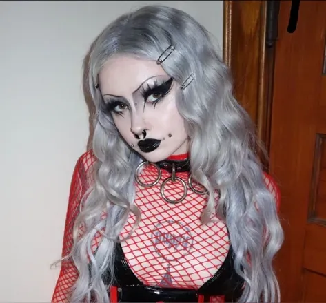 @gothbabybrat