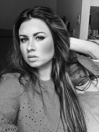 @bustybetty69