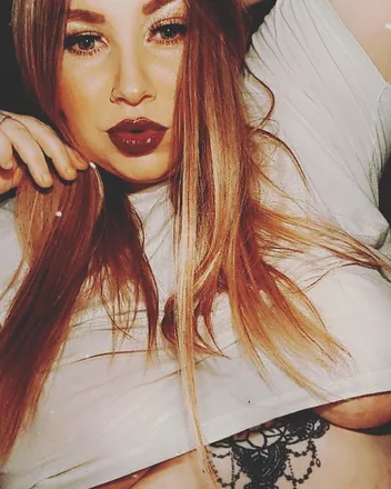@busty_blue