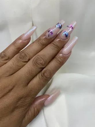 @ebonydeenails
