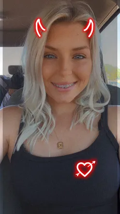 @lizzypinkk