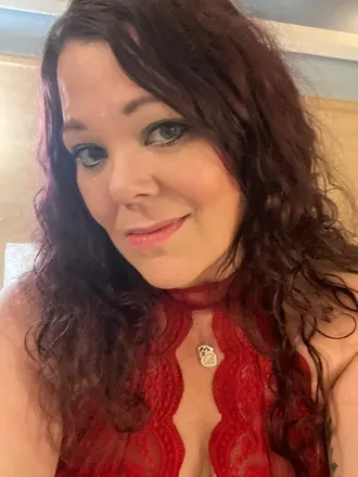 @housewifedaisy