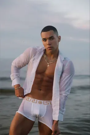 @boyalexx