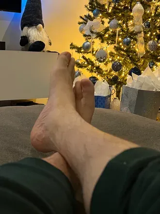 @smallbarefoot