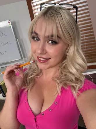 @maiseymonroe