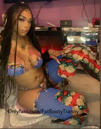 @fatbootytranny