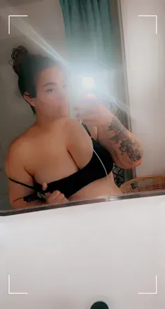 @spanishqueenandamorking