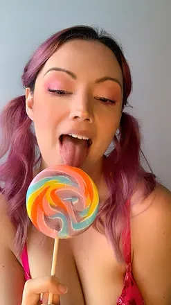 @kelsie_baker