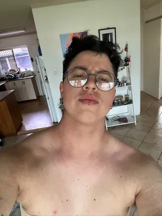 @queerkinkplay