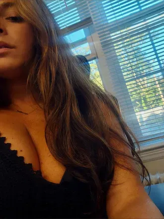 @naughtynjhousewife