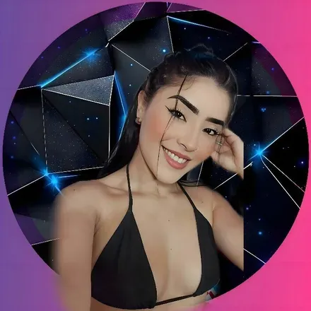 @lucianaxgomez
