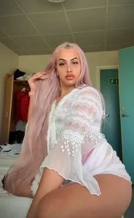 @alybombonica69