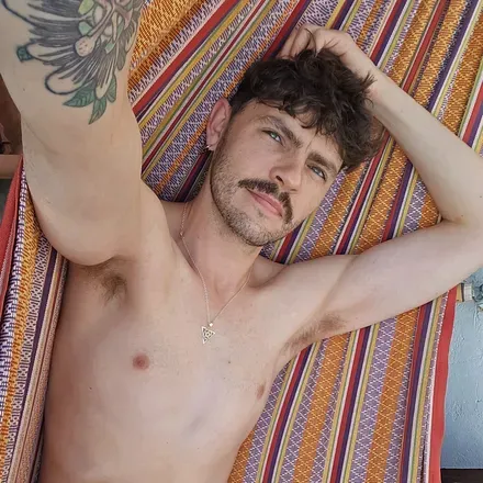 @queer_naturist