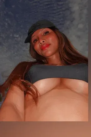 @isabellherself