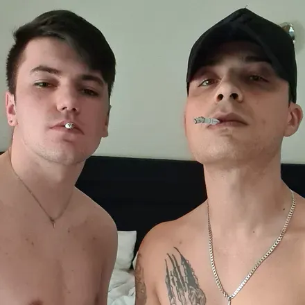 @boyzxy212_smokefetish