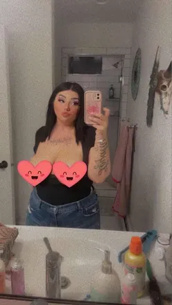 @daddys_girl710