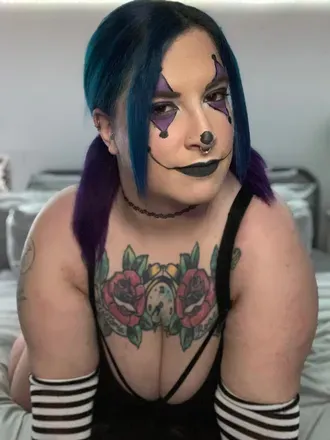 @thatnakedmom