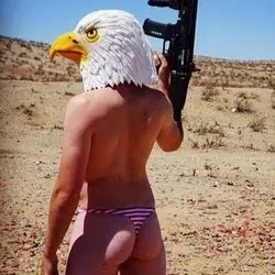 @pew_pew_cachoo