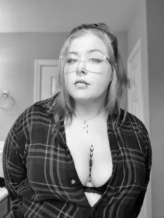 @korramoon