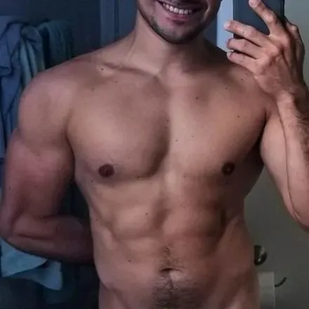 @yoursexyfitnessguy
