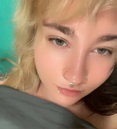 @atinybitwicked