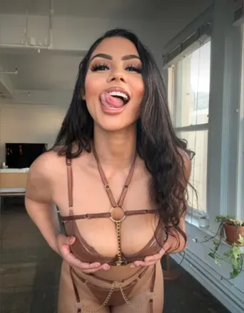 @charlieroses