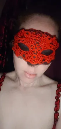 @maskedlingerie
