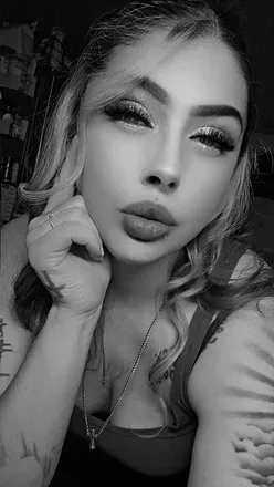 @purttybitch