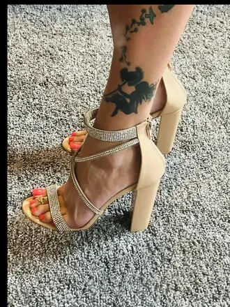 @u183870799