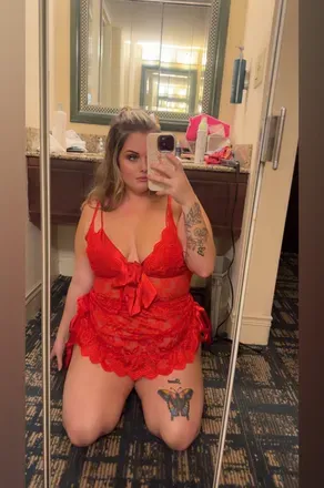 @queenb98