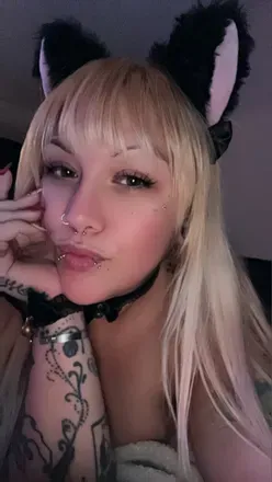 @witchy_inkeddolly