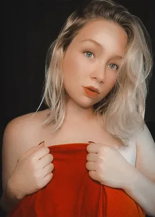 @abigalefoxxx