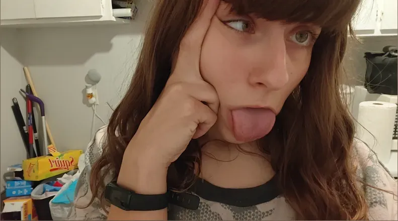 @heykaylee1221