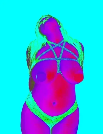 @jezebel_rae