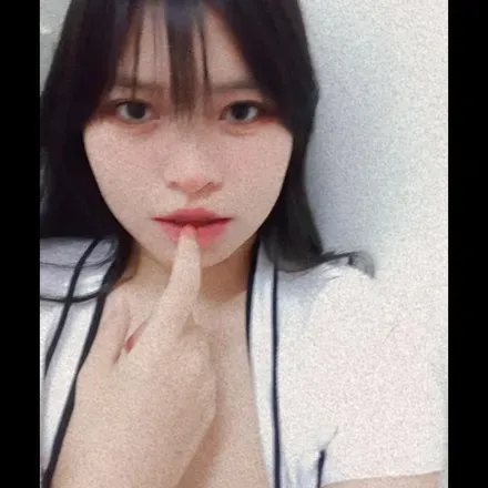 @irinrene