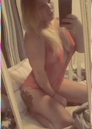 @vannesaraefree
