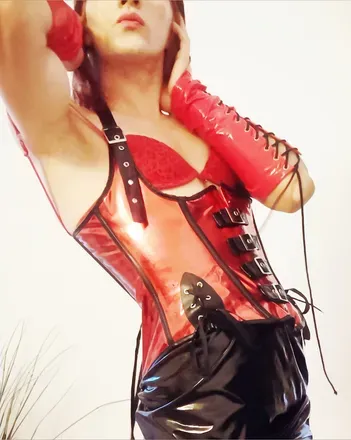 @elena-crossdressing