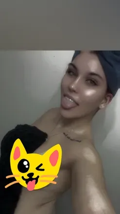 @hotredhead21