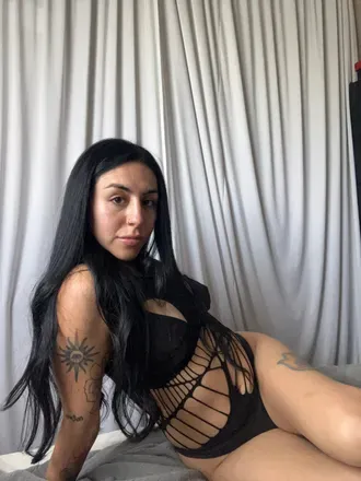 @laraxxxb