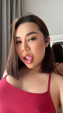 @khloe2542